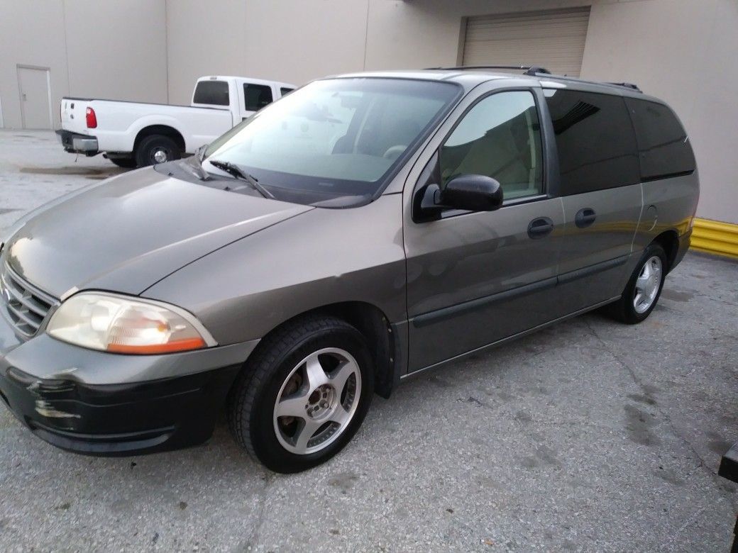 Winstar 2000 5 puertas 3.8 A/C