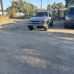 2004 Chevrolet Blazer