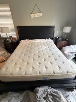 Cal King Mattress and Box Spring