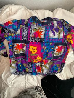 Maggie sweet shirt