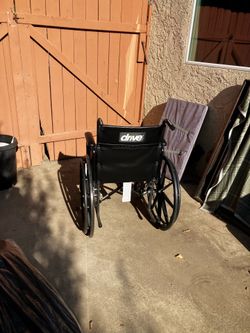Drive Medical manual Wheelchair