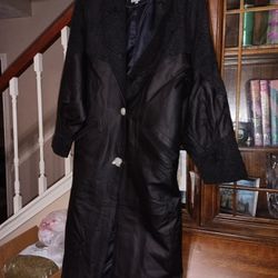 New Women's S/M Long Leather Coat By AM Studio 