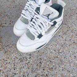 Jordan 4 Oxidized Green