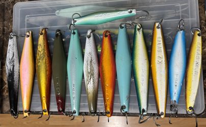 Candy Bar, Tady, Salas Jigs