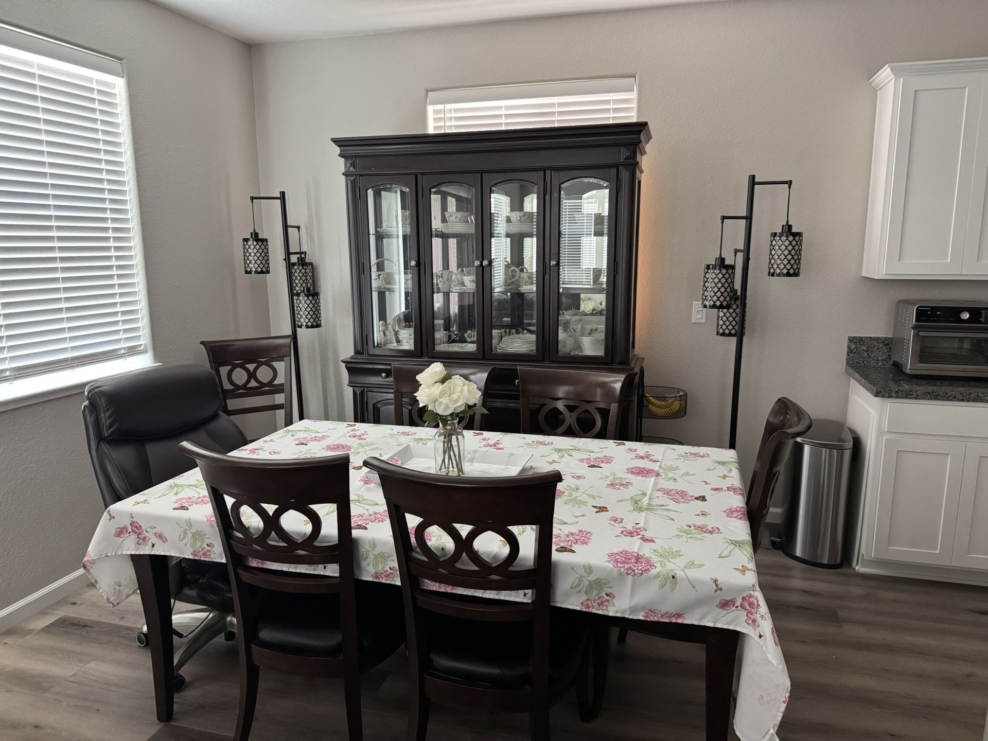 Table With 8 Chairs And China Cabinet