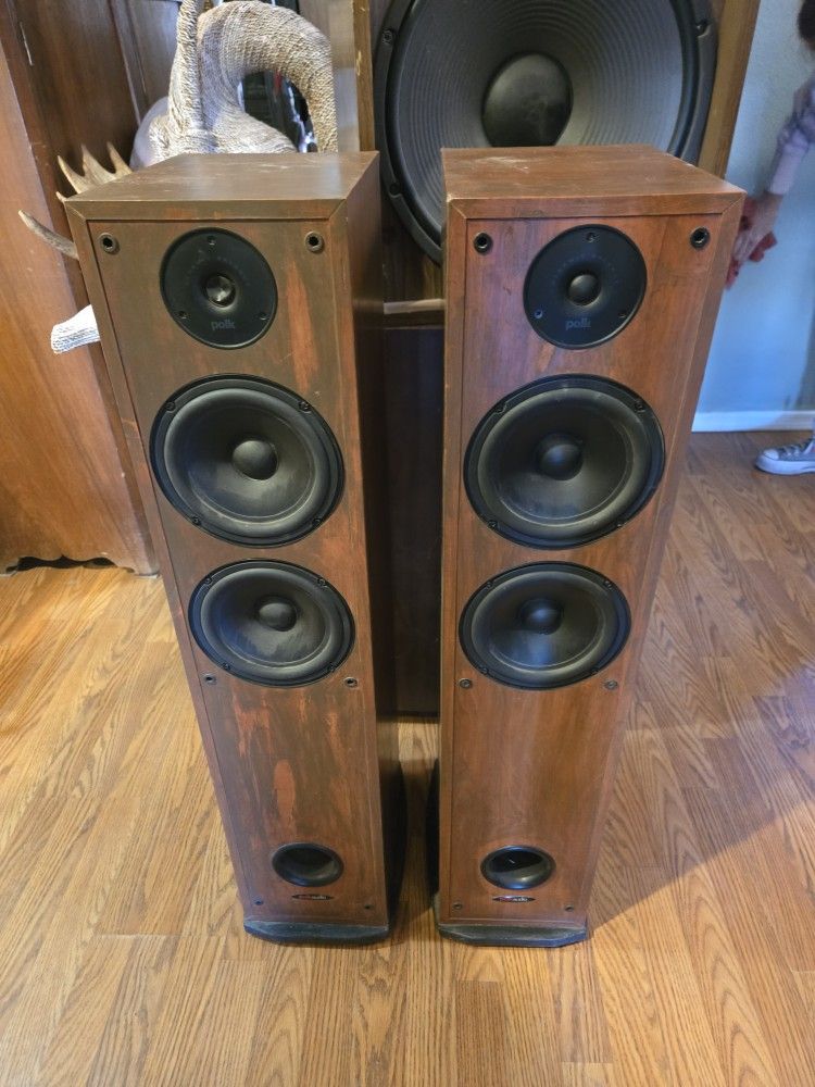 Polk Audio Tower Floor Speakers