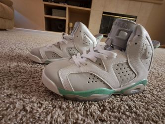 Jordan 6 Mint Foam