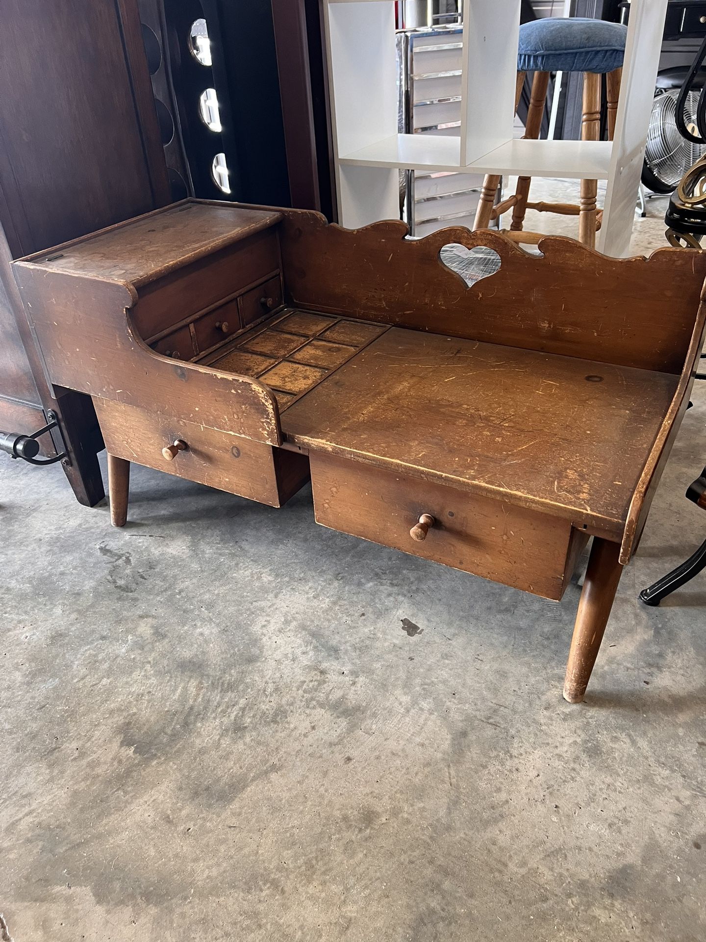 Vintage Drexel Cobbler’s Bench