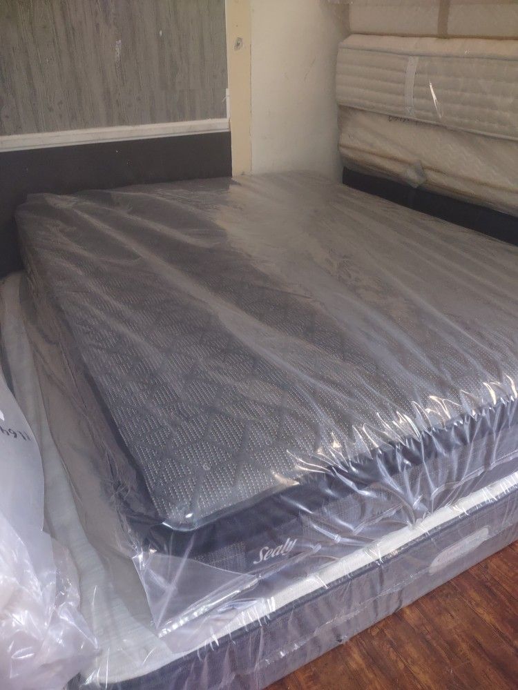 🔥💯🔥 $349 Queen Sealy Posturphedic Pillow Top Mattress Only $349 🔥💯🔥