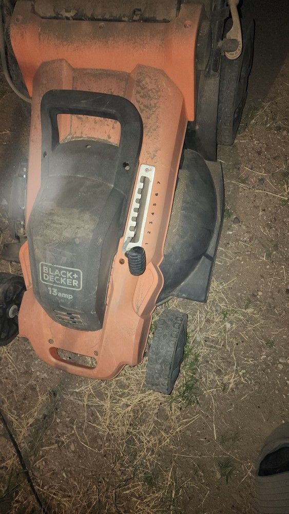 Electric Lawn Mower Works Great