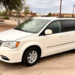 2013 Chrysler Town & Country