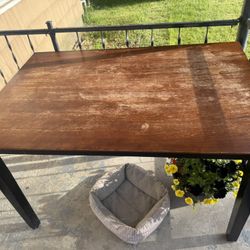 Kitchen Table 