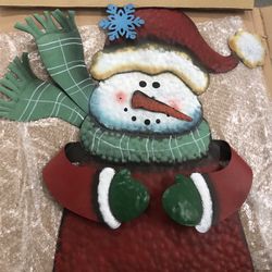 New Christmas decorations $20