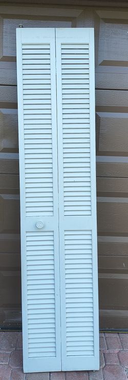 18" X 80" Louver Bifold Closet Door 