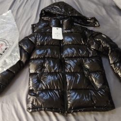 Moncler jacket with nfc brand new in bag with tags