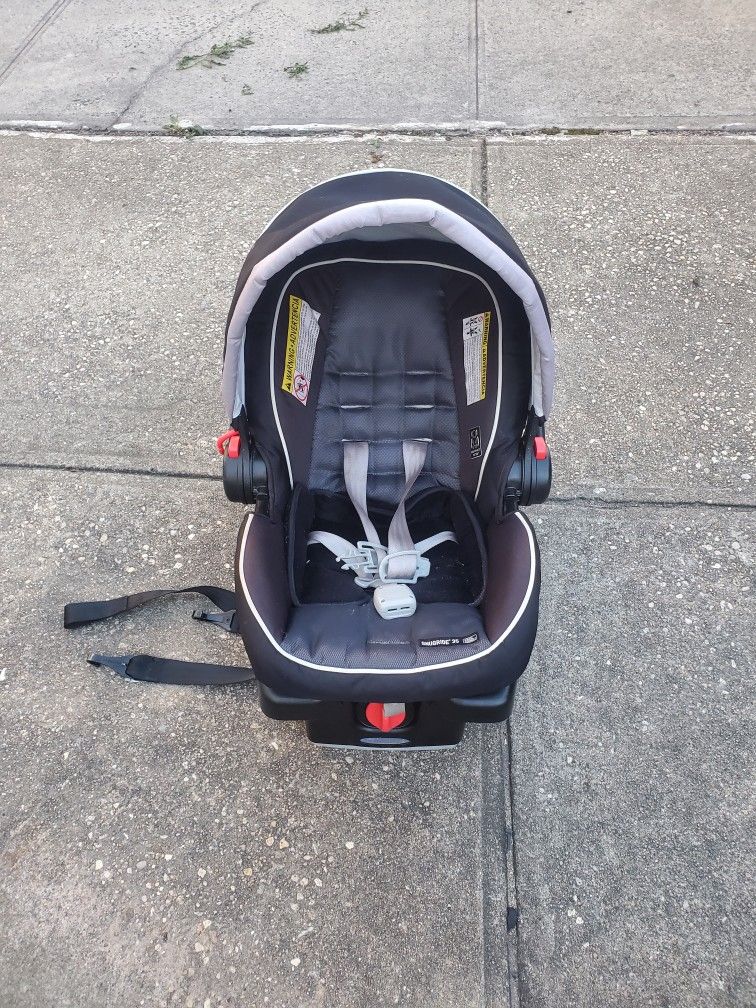 Graco Car Seat