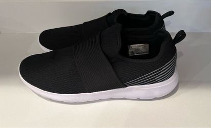 Men’s Athletic Works 10.5