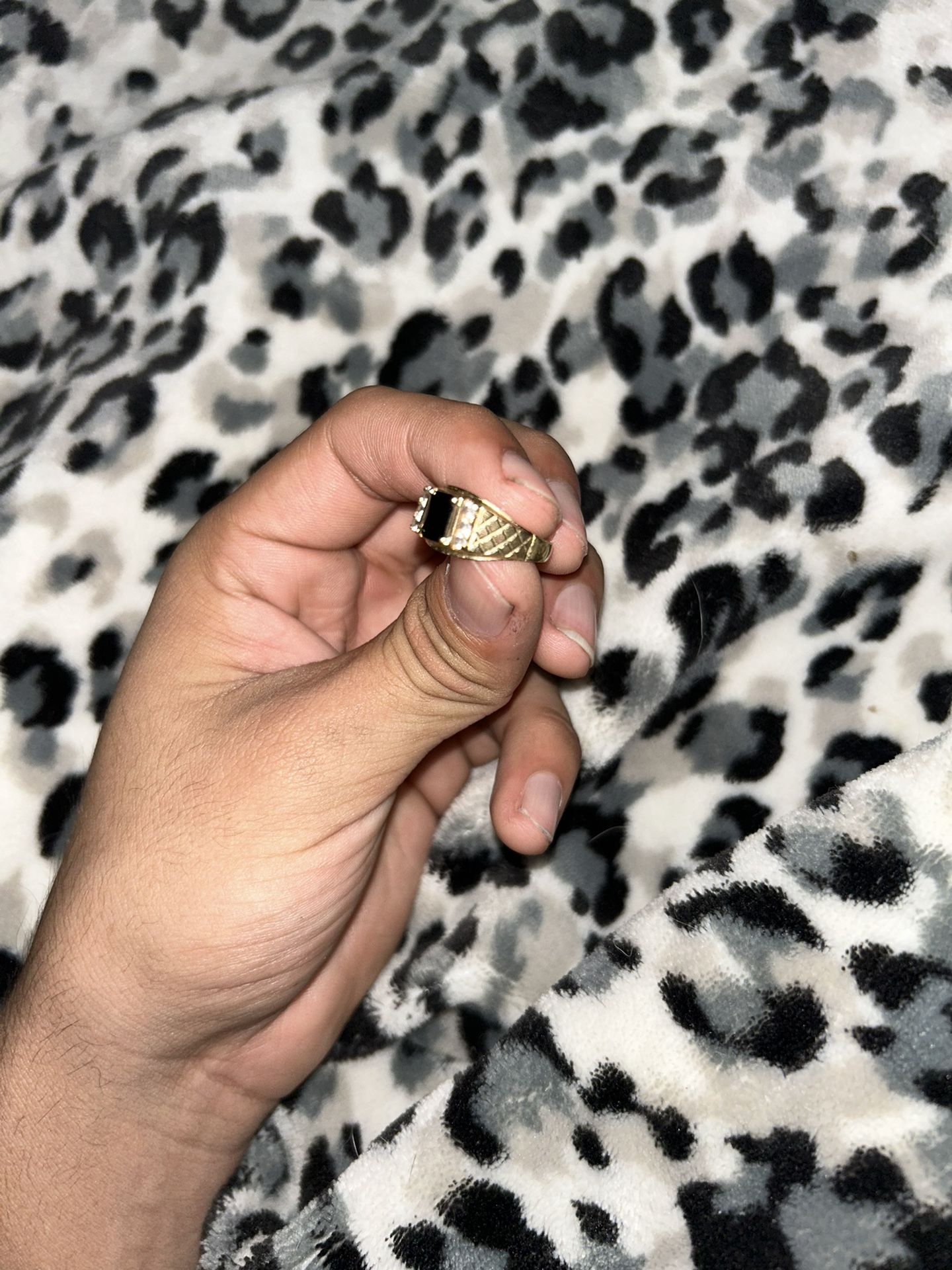 10k gold ring