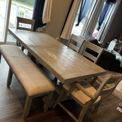 Dinning Table Set