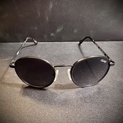 Quay Talk Circles Sunglasses 