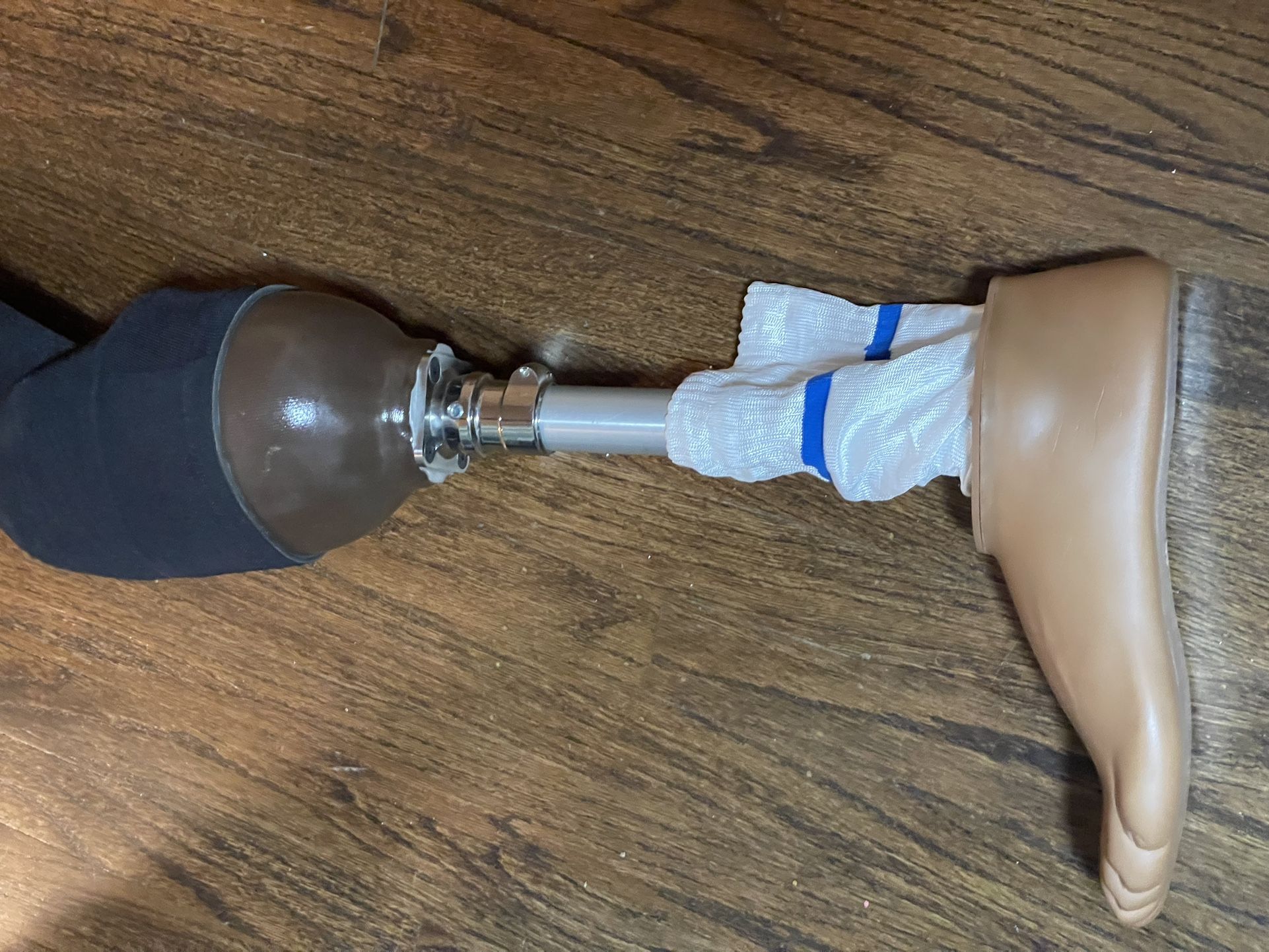 Left Knee Prosthetic