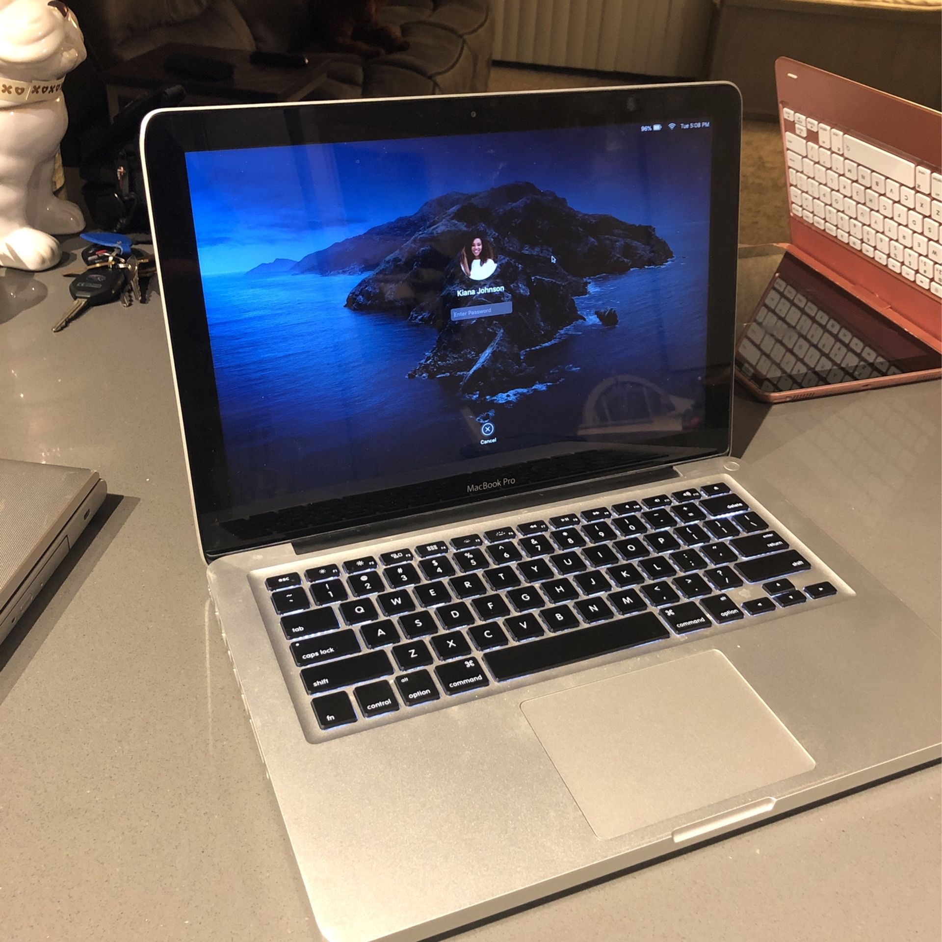 13” MacBook Pro Base Model OBO