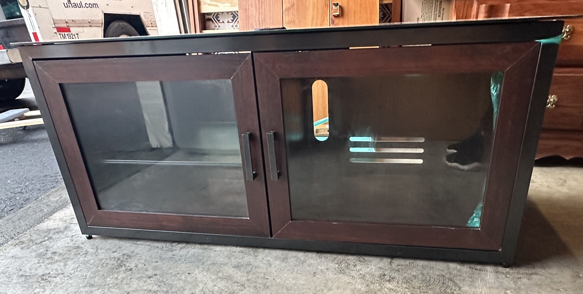 TV Console W/ Attached TV Bracket (bracket Removable)