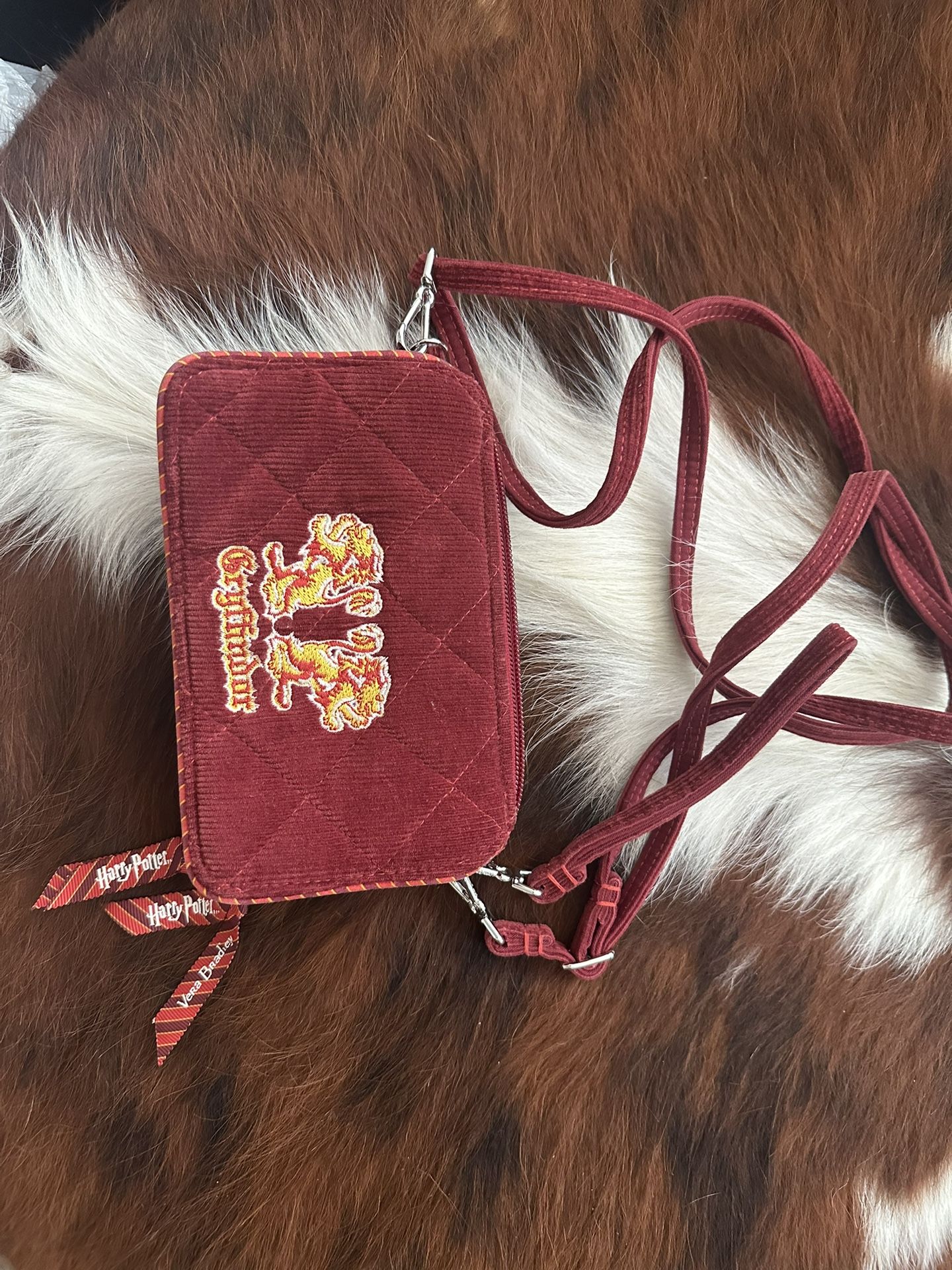 Vera Bradley Harry Potter GRIFFYNDOR Crossbody Bag