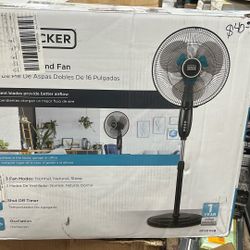 BLACK+DECKER 16 in. Dual-Blade Stand Tower Fan