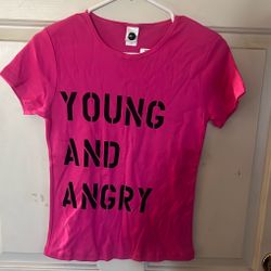 Hot Topic Pink “young And Angry” Juniors L Top New 