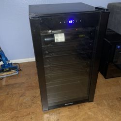 Mini Wine Refrigerator 
