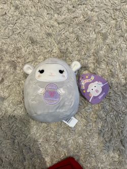 Brand new rare squishmallow 2023 Easter animals squad 12” Olana the lamb plush