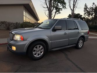 LINCOLN NAVIGATOR (PASSED SMOG)
