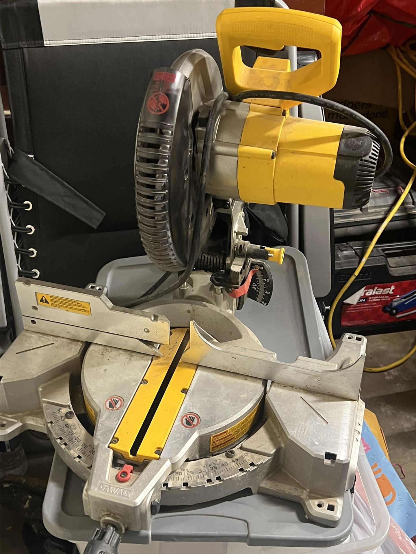dewalt dw713 10 compound miter saw
