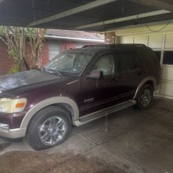 2007 Ford Explorer Eddie Bauer 