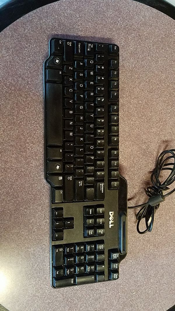Dell Keyboard with CAC card reader for Sale in San Diego, CA OfferUp