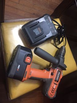 18v Ridgid hammer drill works good