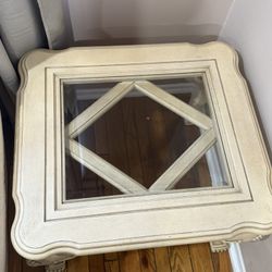 Vintage Antique Style Wood Carved Side Table (2)