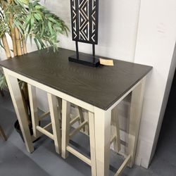 Brand New Small Dining Set @ FURNITURE LOVE 💕 Same Day Delivery Service 🚚 