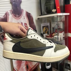 Brand New Medium Olive Travis Scott