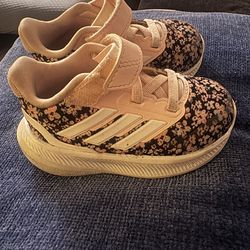 Adidas floral