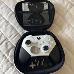 Xbox Elite Controller + case and extras
