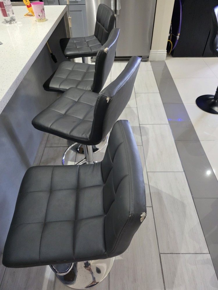 4 Stool Chairs