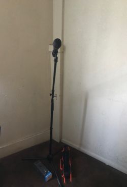 Microphone