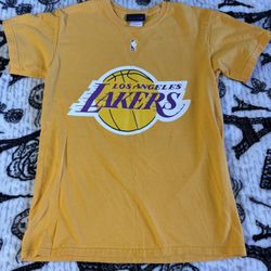Vintage Kobe Bryant Los Angeles Lakers Adult Shirt Small Yellow #24 Short Sleeve