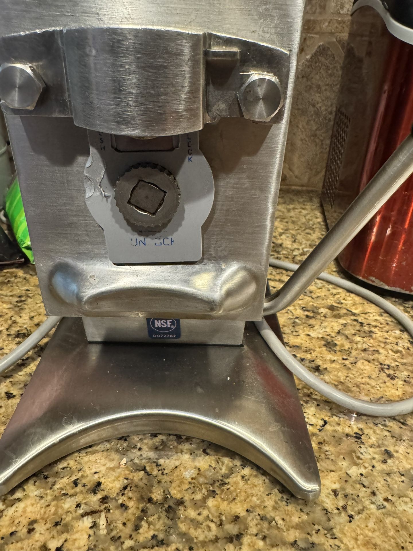 Edlund Tabletop Heavy-Duty Electric Can Opener
