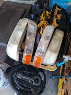 Chevy Silverado Headlight/foglight Housing
