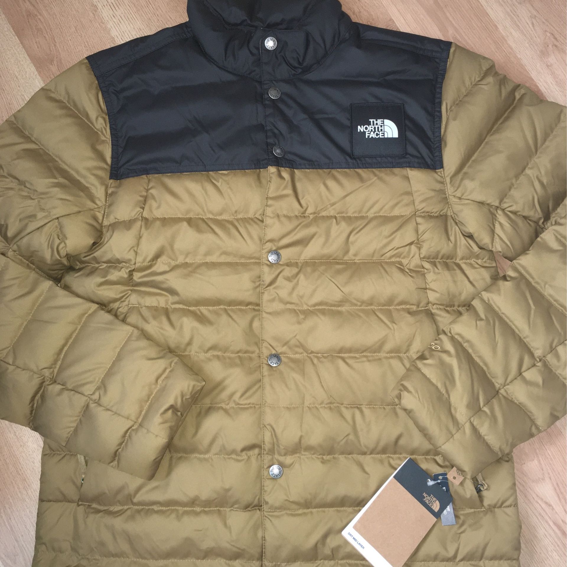 New North Face Unisex Jacket Size Small