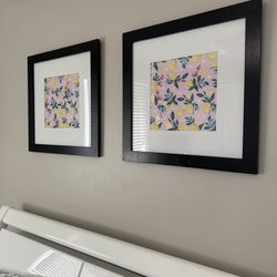 Set of two frames