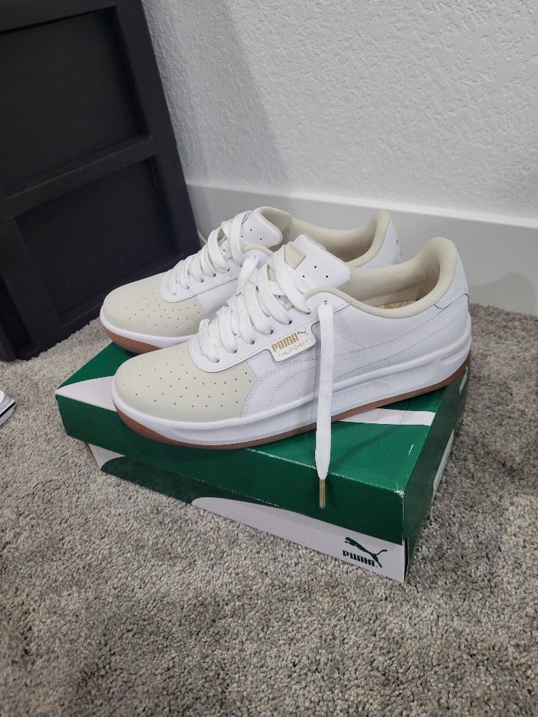 Womens Pumas